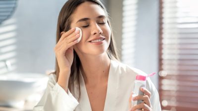 routine soins visage femme